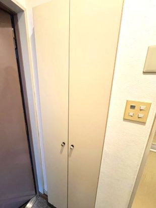 神奈川県厚木市及川２丁目 収納