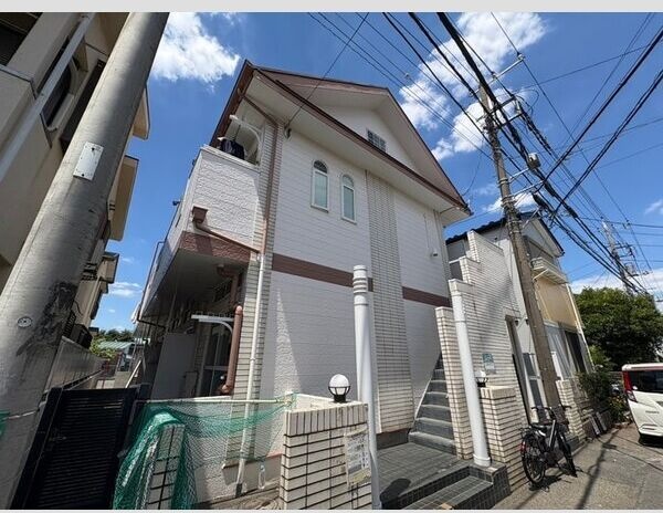 神奈川県座間市ひばりが丘２丁目 外観