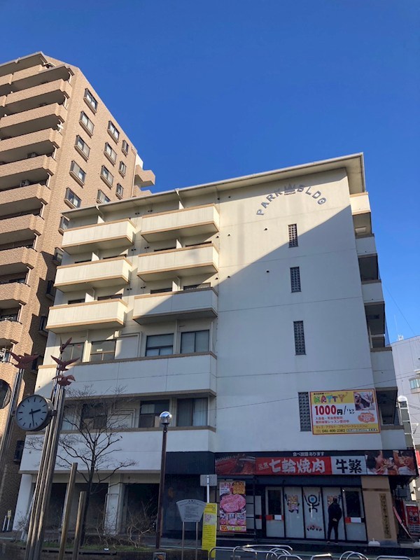 パークビル 外観