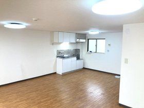 神奈川県平塚市東真土４丁目 リビング
