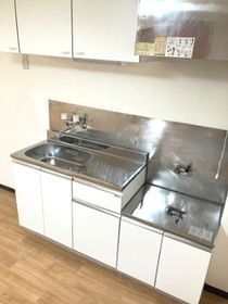 神奈川県平塚市東真土４丁目 キッチン