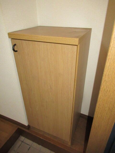 ハイウェル湘南台 玄関