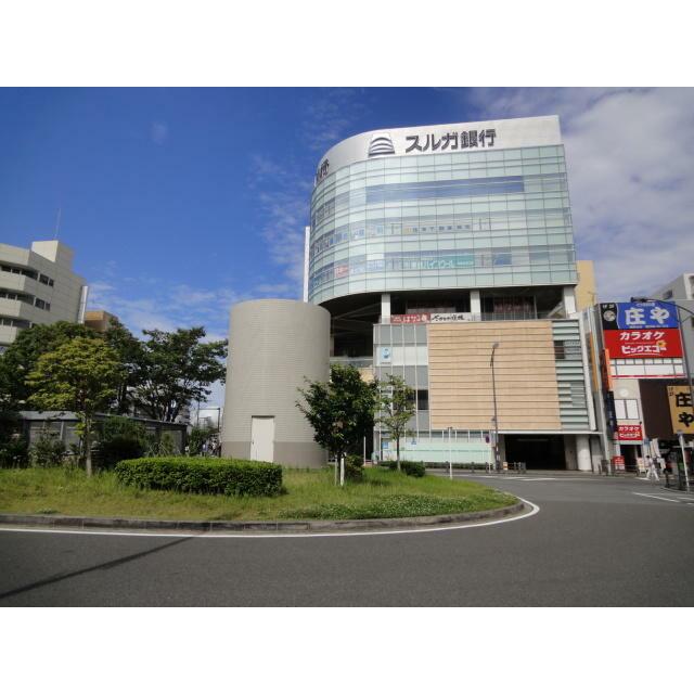 ハイウェル湘南台 銀行