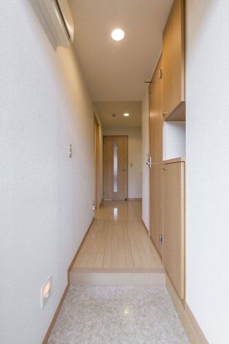 ジェミナイ 玄関