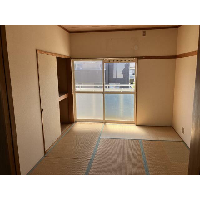 サンハイツ河内 ベッドルーム