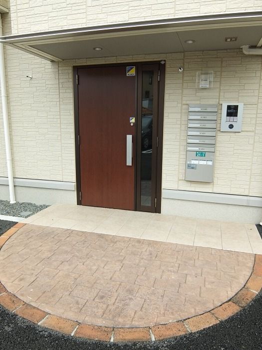 クレセリアⅢ エントランス