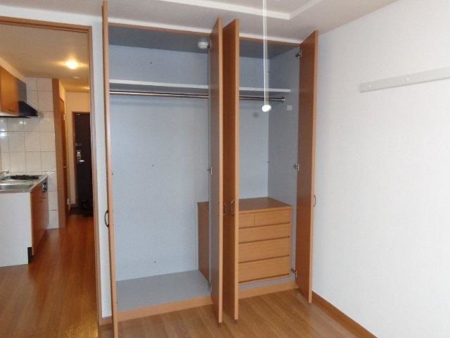 パラシオン平塚 収納