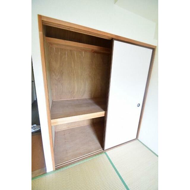 リステージ湘南川名 収納
