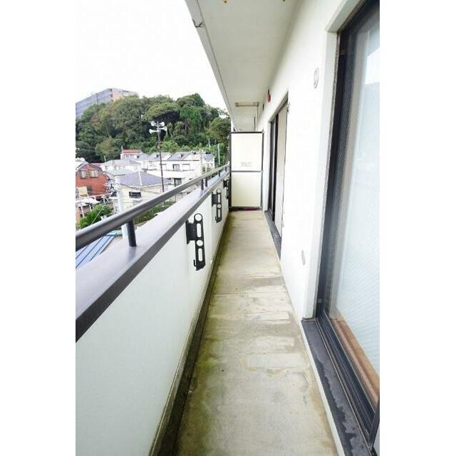 リステージ湘南川名 ベランダ