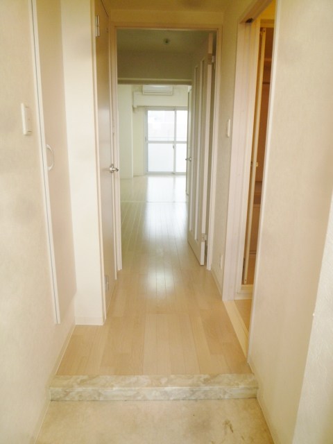 神奈川県厚木市中町３丁目 玄関