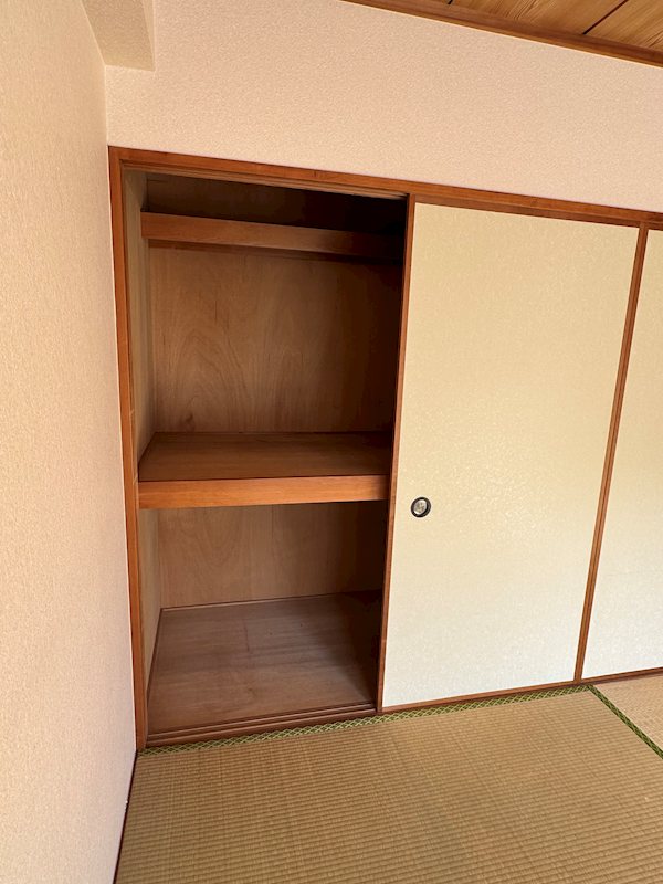 内田ビル 収納
