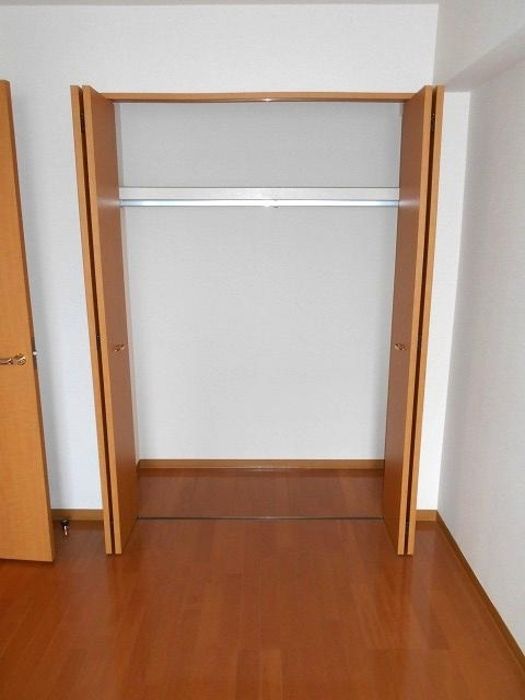 ベルシャイン厚木 収納