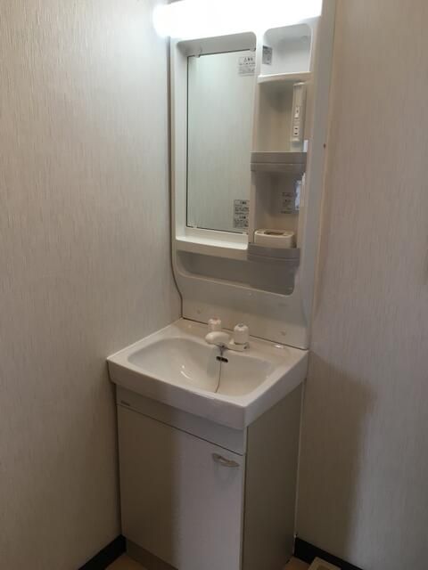 関屋ハイツ 洗面所