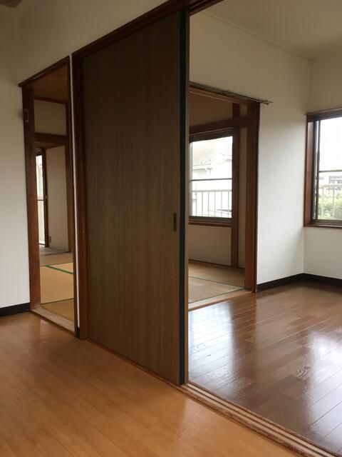 関屋ハイツ ベッドルーム