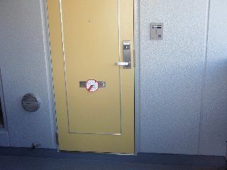 サムスィング成瀬 玄関
