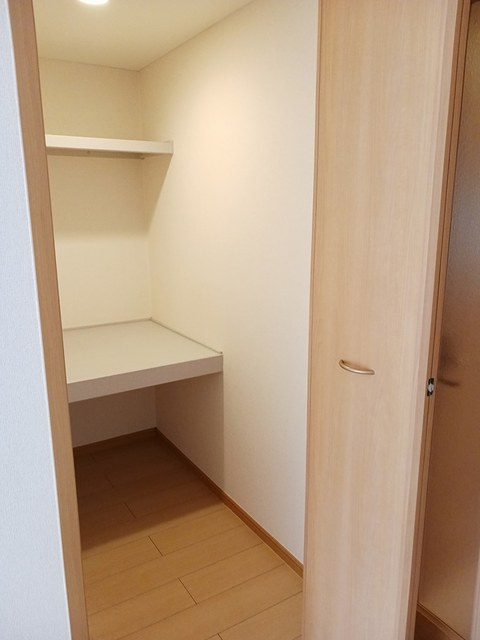 シェーネスベルク 収納