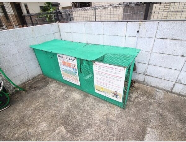 神奈川県厚木市妻田南１丁目 その他共有部分