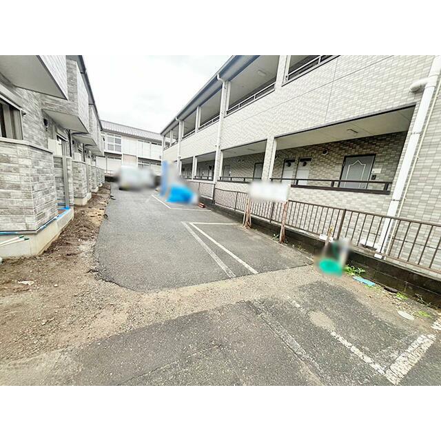 神奈川県厚木市愛甲４丁目 駐車場