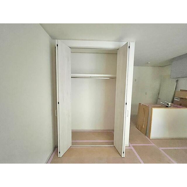 神奈川県厚木市愛甲４丁目 収納