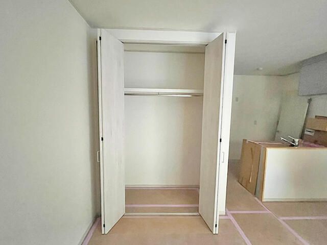 神奈川県厚木市愛甲４丁目 収納