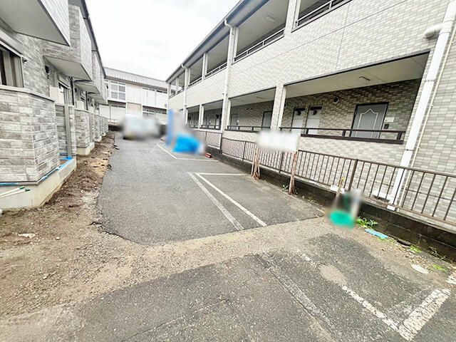 神奈川県厚木市愛甲４丁目 駐車場