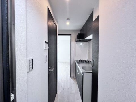 クレア伊勢原 玄関