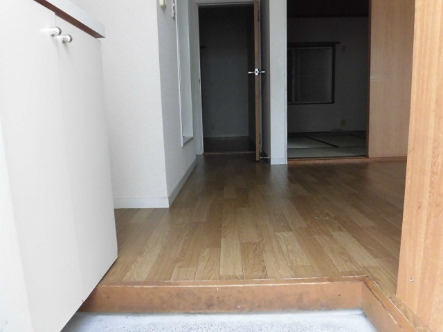 テラス茅ヶ崎 玄関
