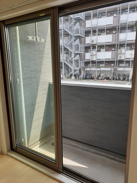 フォレスタ ベランダ