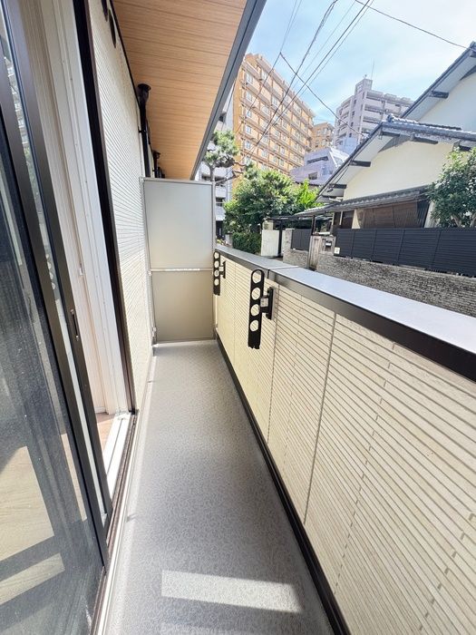 ウィステリア ベランダ