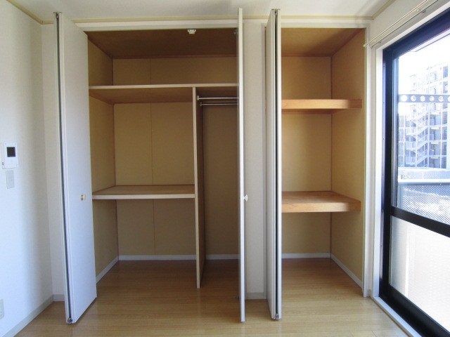 エステート 収納