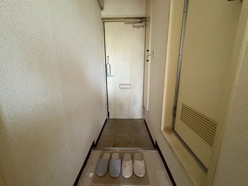 秦野市寿町アパート 玄関