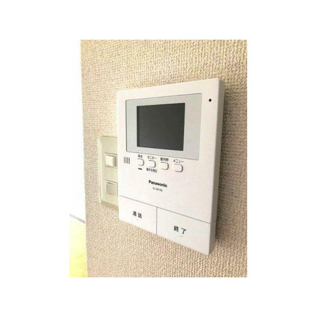 神奈川県伊勢原市伊勢原４丁目 その他