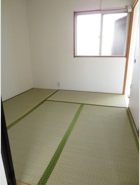 神奈川県茅ヶ崎市小桜町 ベッドルーム