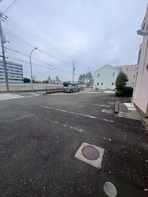 グランパス 駐車場