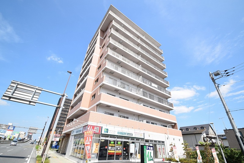 神奈川県厚木市栄町１丁目 外観