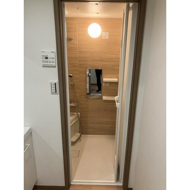 メゾンパッタ 玄関