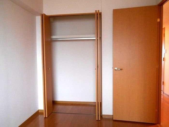 ベルシャイン厚木 収納