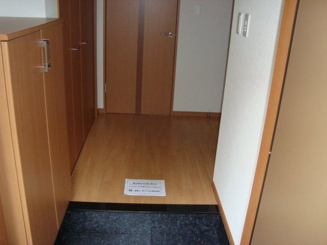 ポモドーロ 玄関
