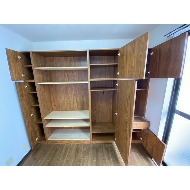 コンフォーム大町 収納