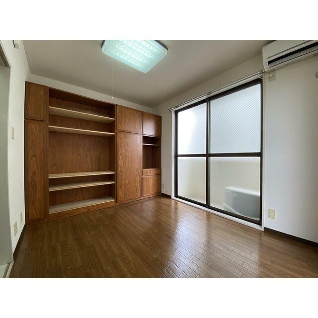 コンフォーム大町 リビング