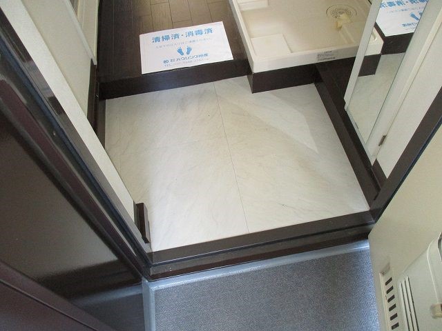 ベルハイム東戸塚  玄関