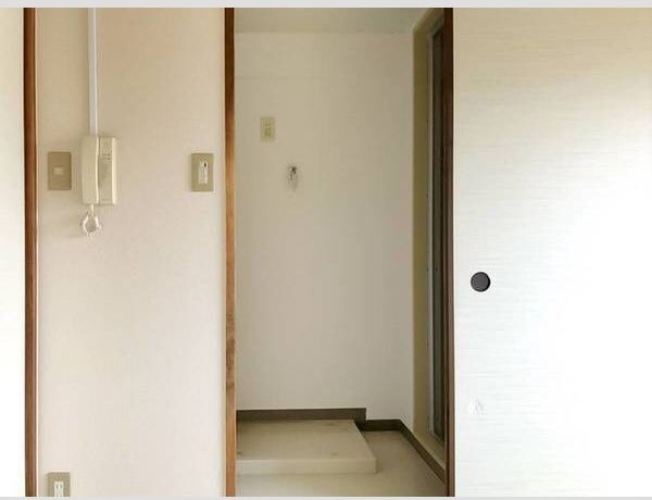 ビレッジハウス亀井野4号棟の写真15