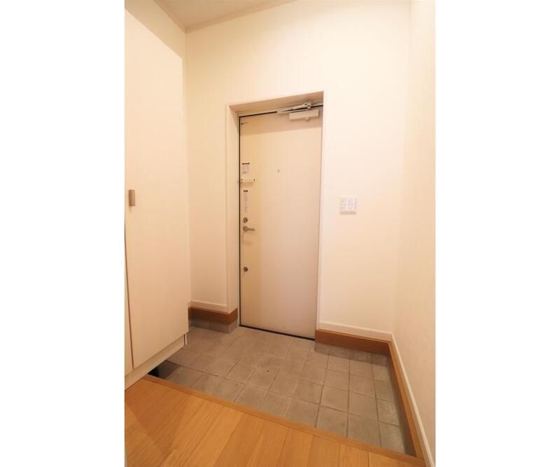 フォレストリータウン西小路 玄関