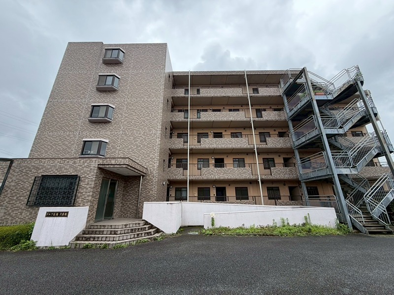 ドルフ長後弐番館の写真1