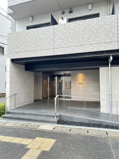 スアヴィス平塚八千代 エントランス