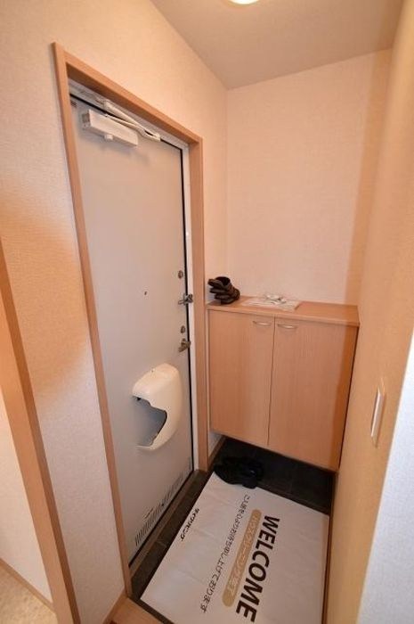 エタージュA 玄関