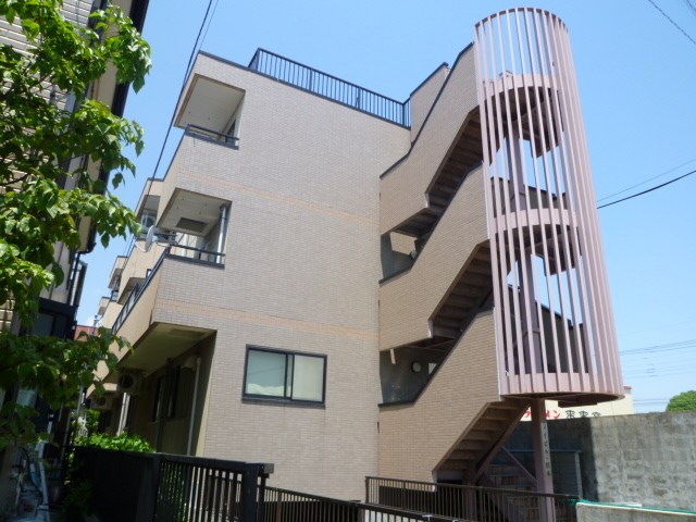 メイビル・厚木 外観