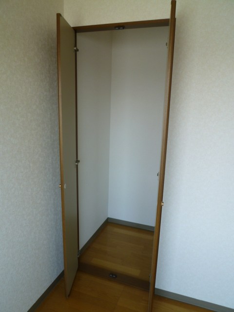 メイビル・厚木 収納