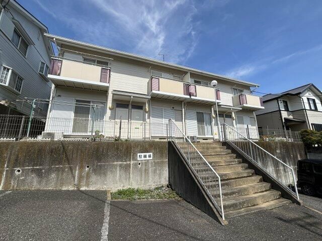 テラス日向岡の写真1