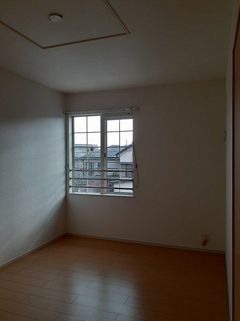 グロリオーサ Ⅰの写真3